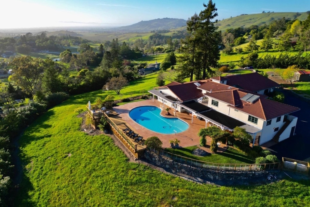 Sonoma County luxury property Sonoma County luxury property